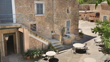 Perincian bahagian luar