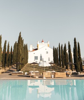 Pool - Torre de Palma Wine Hotel, Monforte, a Member of Design Hotels (Monforte)