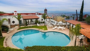 Superior Suite, 2 Double Beds | Pool - Hotel Posada la Ermita (San Miguel de Allende)