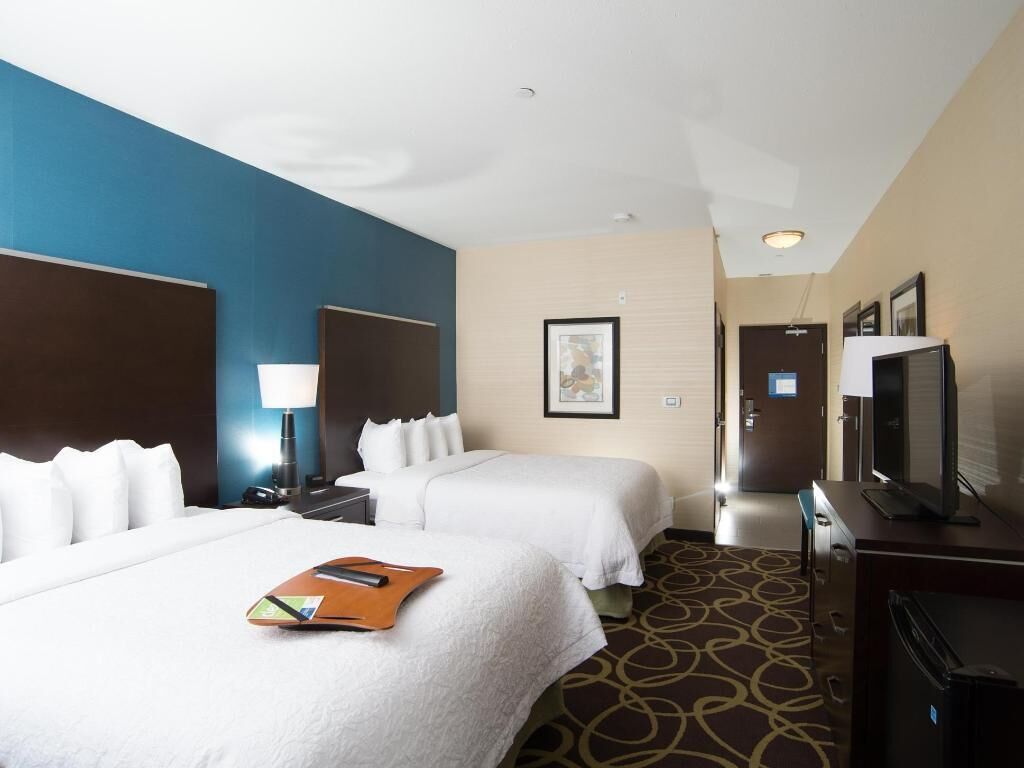 Roupas de cama premium, cofres nos quartos