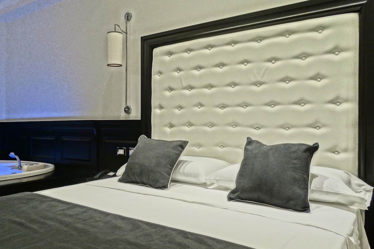 Memory-foam beds, minibar, individually decorated