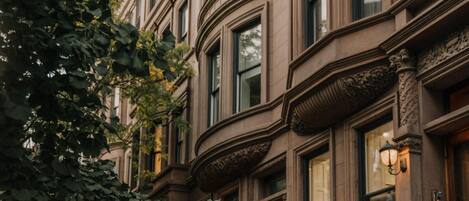 Staduitzicht vanuit accommodatie