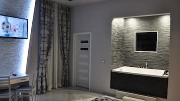 Suite, bain Ă remous