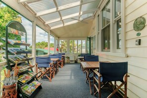 Exterior - The Great Ponsonby ArtHotel (Auckland)