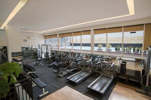 Fitness facility - FOX Hotel Gorontalo (Gorontalo)
