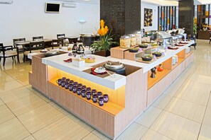 Restaurant - FOX Hotel Gorontalo (Gorontalo)