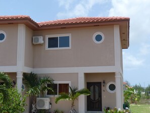 Property entrance - Taste of Paradise (Nassau)