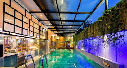 The 1O1 Bandung Dago