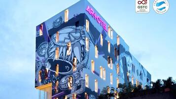 Bagian depan properti