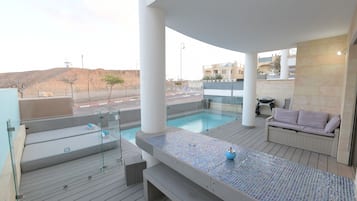 Appartement Deluxe, 3 chambres, piscine privée, vue mer | Piscine privée