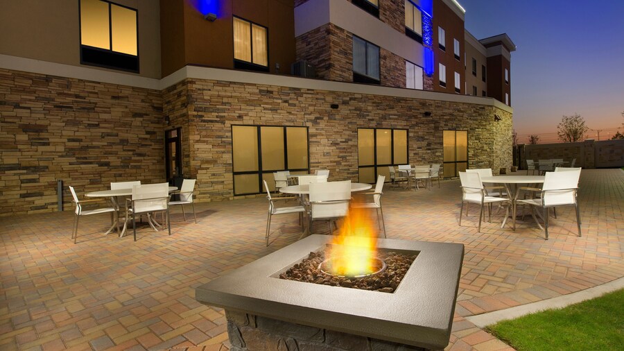 Holiday Inn Express & Suites Waco South by IHG