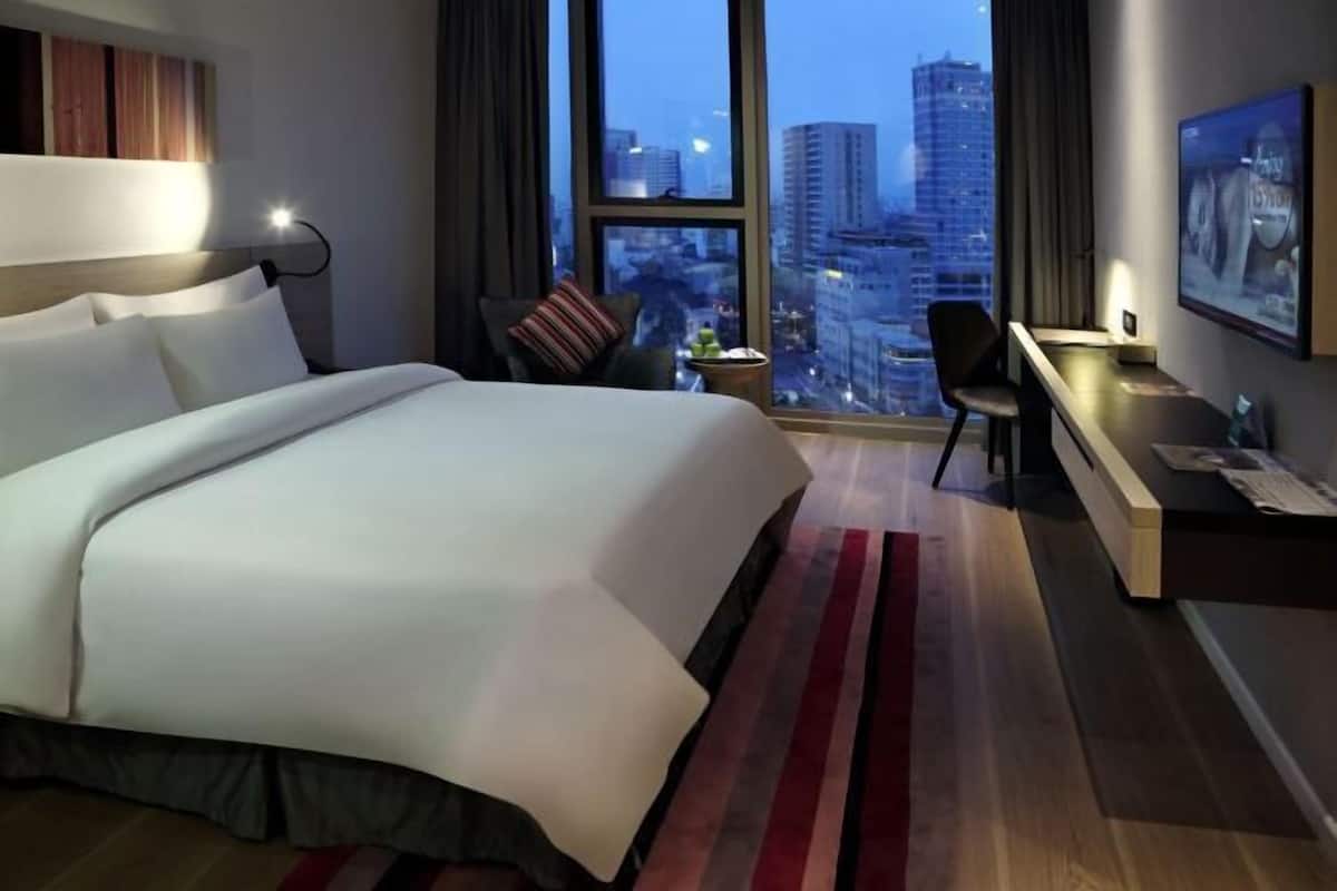 Minibar, in-room safe, desk, blackout curtains