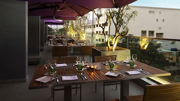 Se sirven desayunos, almuerzos y cenas