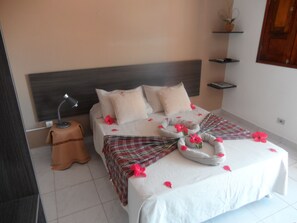 Blackout curtains, free WiFi, bed sheets - Novo Hotel Senhor dos Mares - Maracaípe (Ipojuca)