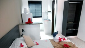 Blackout curtains, free WiFi, bed sheets - Novo Hotel Senhor dos Mares - Maracaípe (Ipojuca)