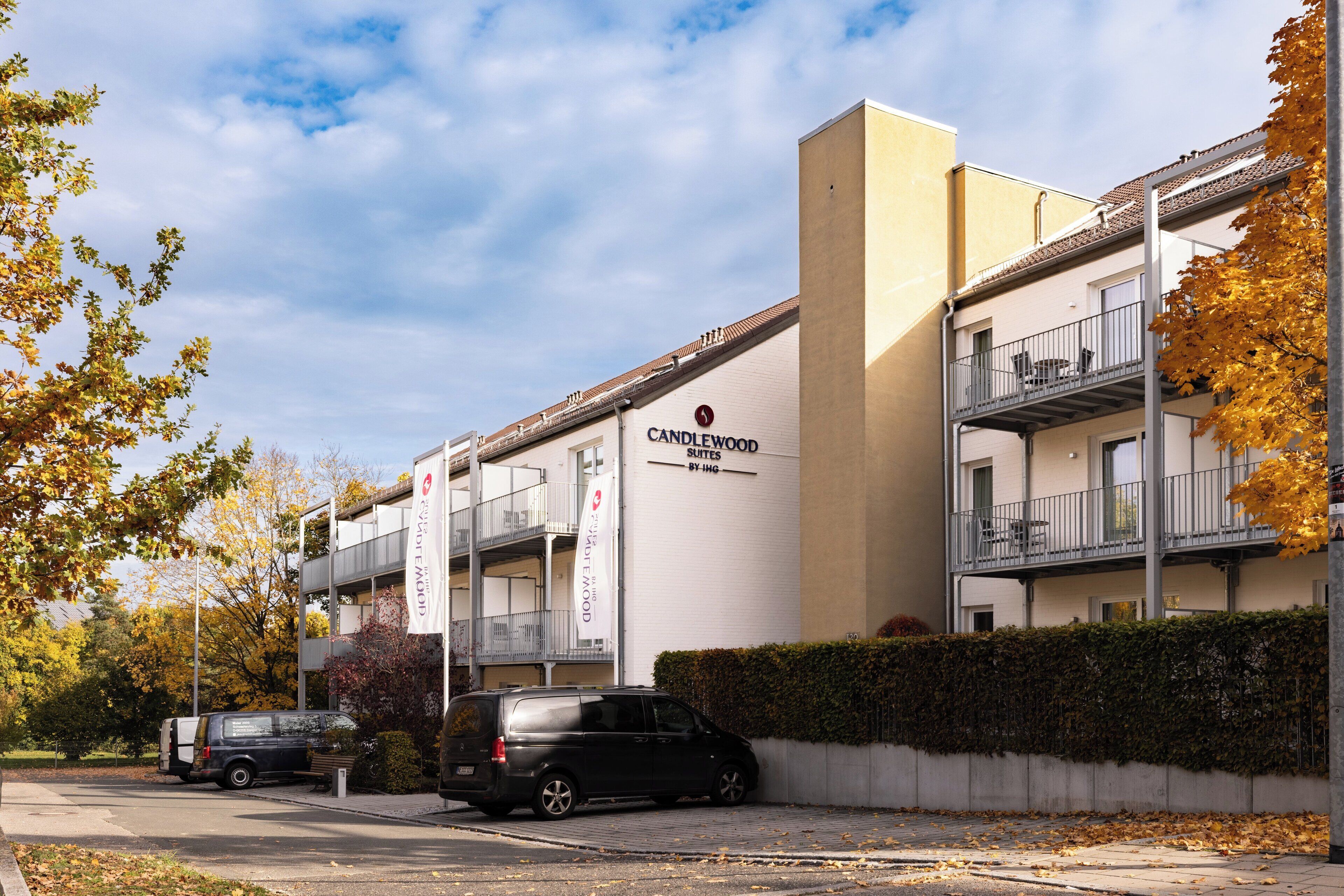 المنشأة من الخارج