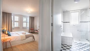 Habitación Confort doble | Escritorio, espacio para trabajar con un portátil, wifi gratis
