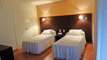 Standard Single Room | Desk, free WiFi
