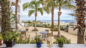 Suite monolocale Standard, 1 letto king | Vista spiaggia/mare