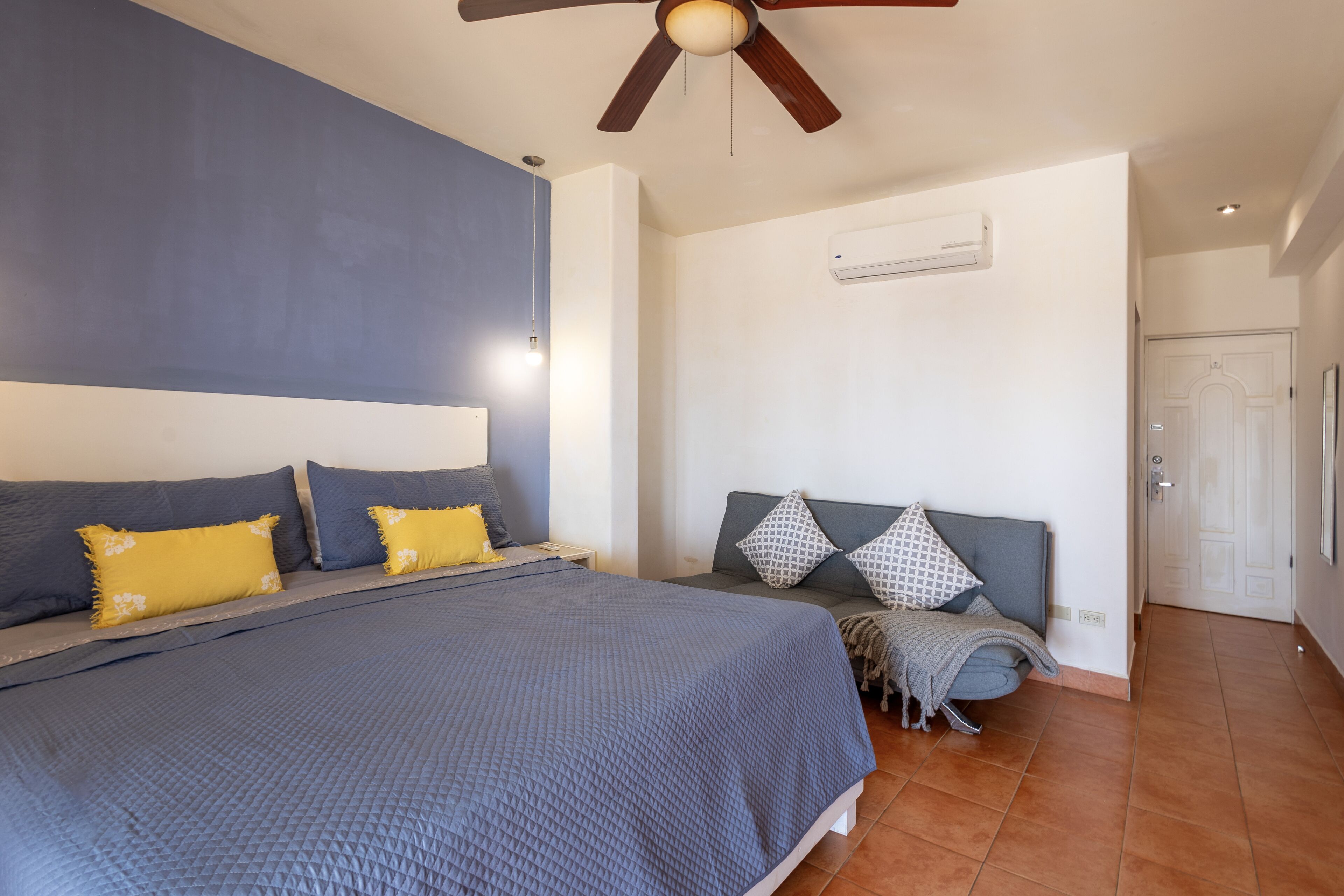 premium suite | 1 bedroom, minibar, in-room safe, blackout curtains