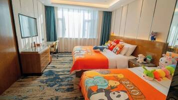 Minibar, Zimmersafe, Wecker