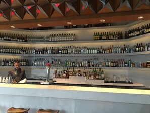 Bar (en la propiedad)