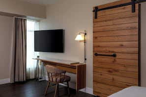 Suite, 1 Bedroom, Smoking - Renaissance Allentown Hotel (Allentown)
