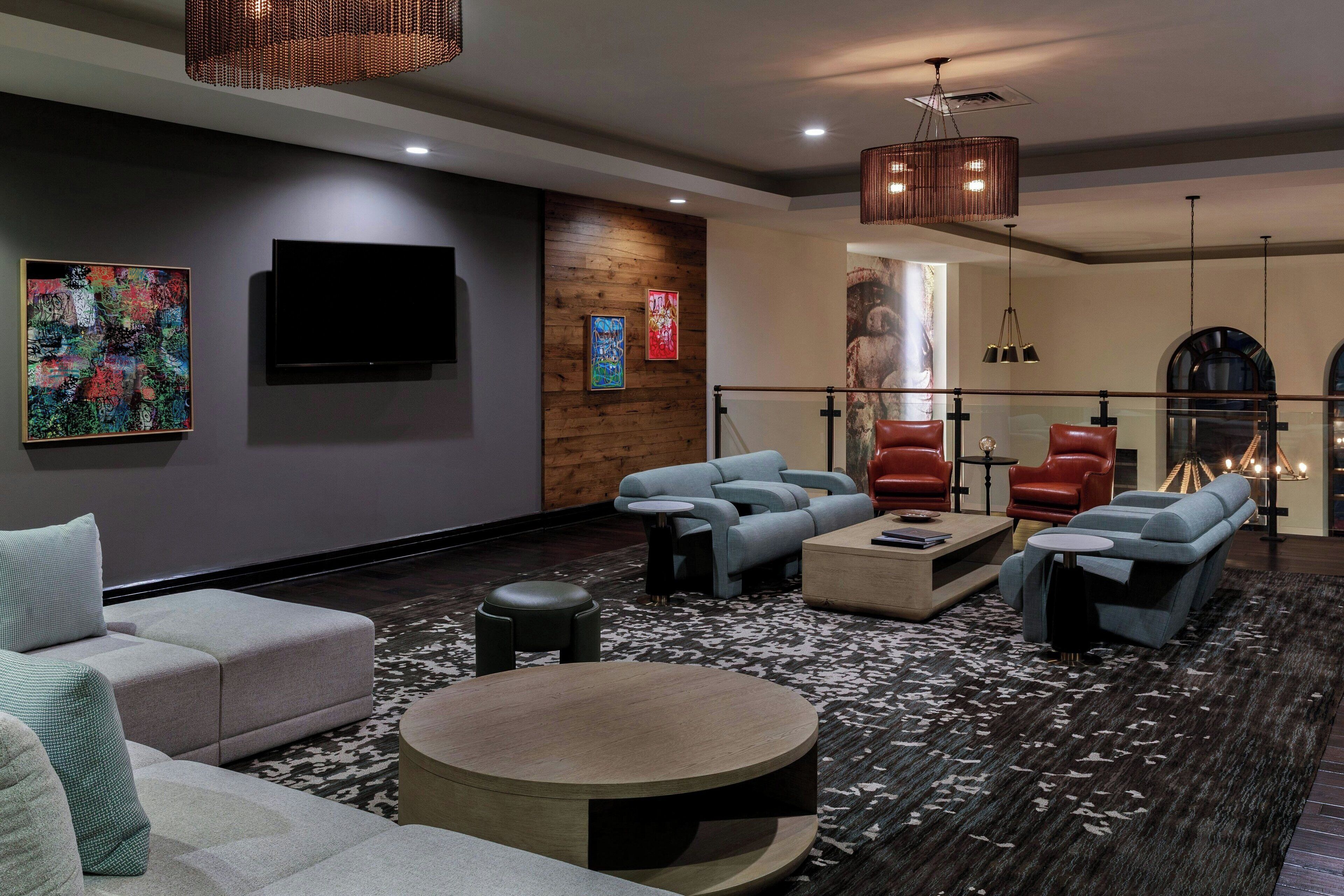 Bar lounge