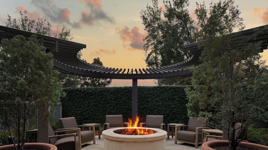 Courtyard by Marriott Charleston Summerville