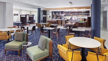 Café da manhã e jantar, culinária americana