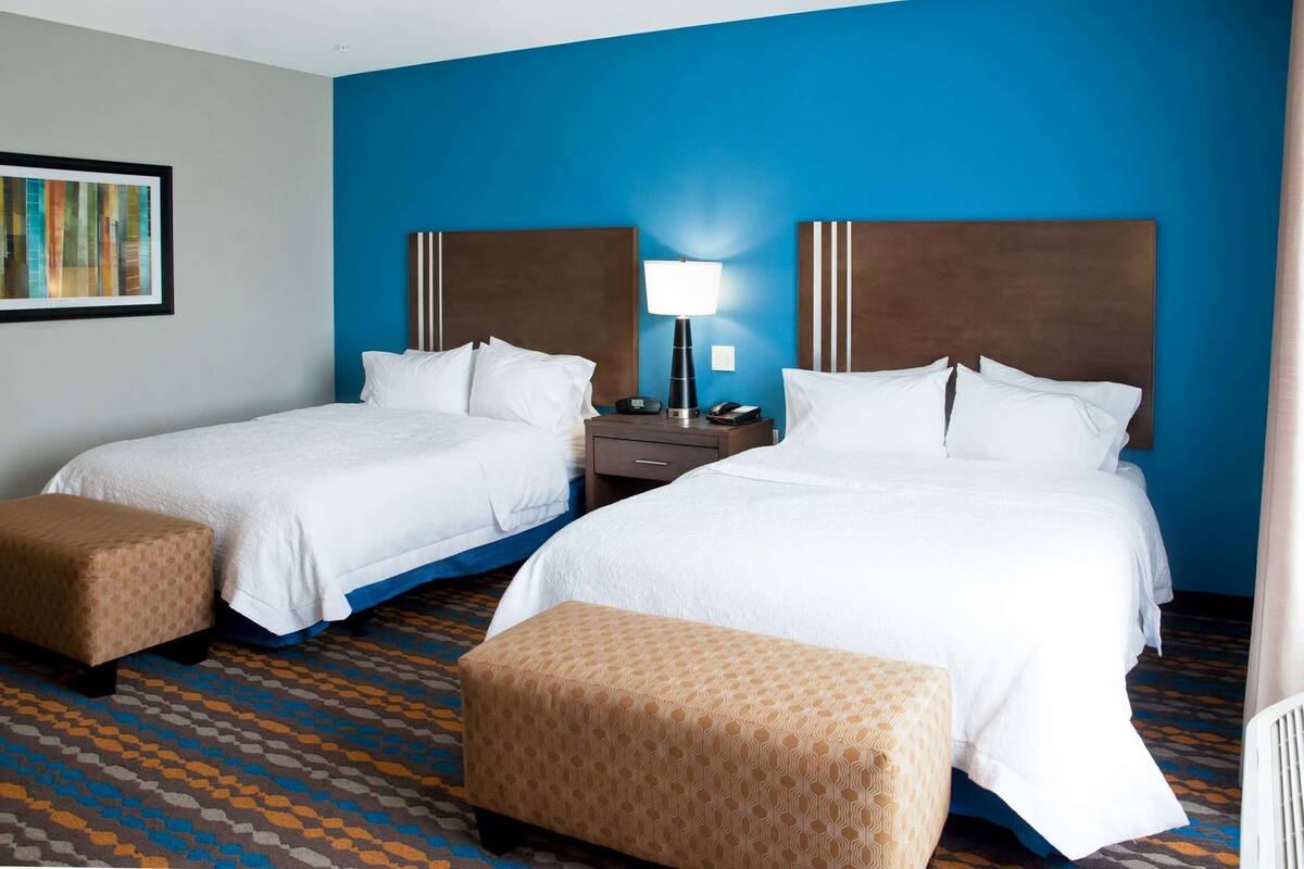 In-room safe, free WiFi, bed sheets