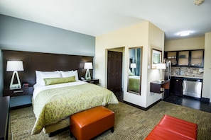In-room safe, blackout curtains, iron/ironing board, free WiFi