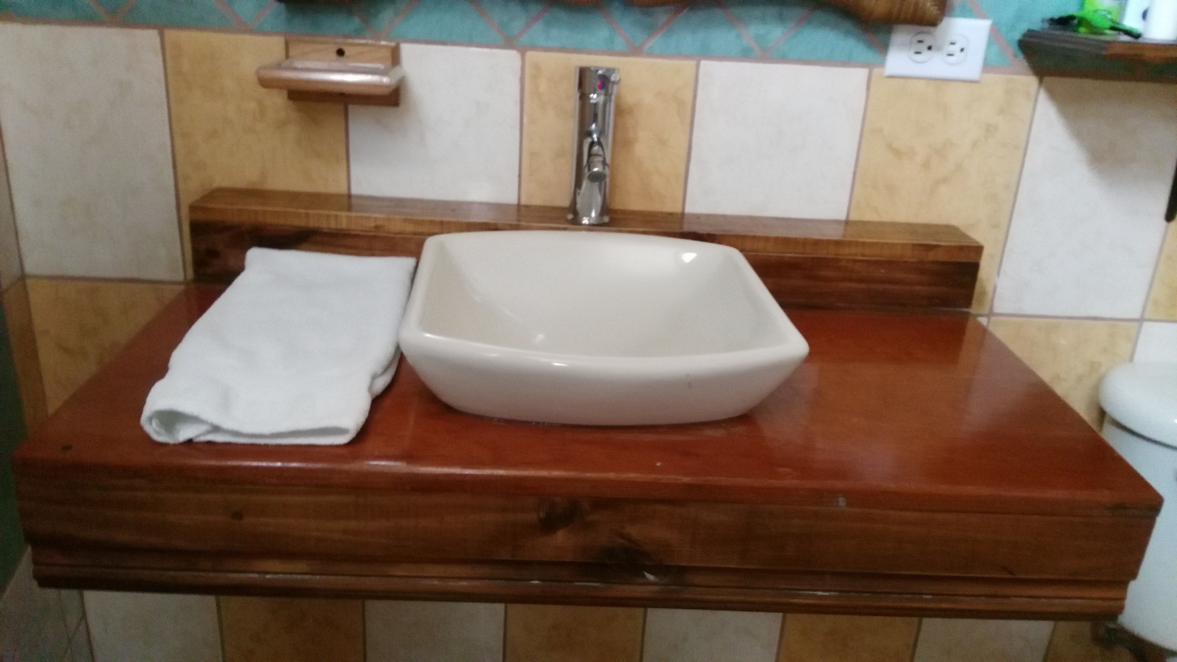 superior room, 1 queen bed | bathroom sink