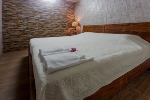 Chambre Supérieure, 1 très grand lit