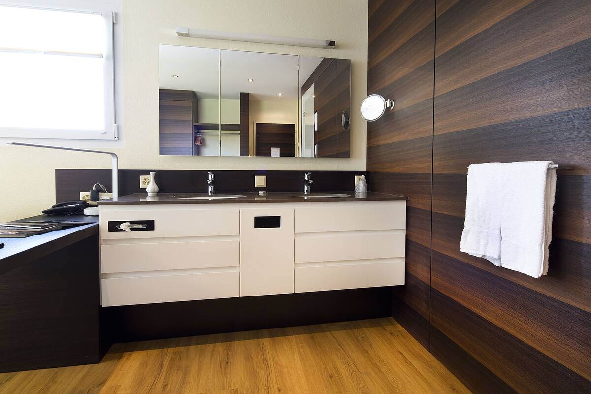 classic room, accessible | private kitchen | eco-friendly cleaning products, lobster pot, paper towels