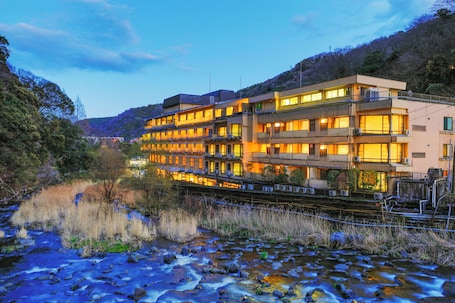 Exterior. Hakone Pax Yoshino