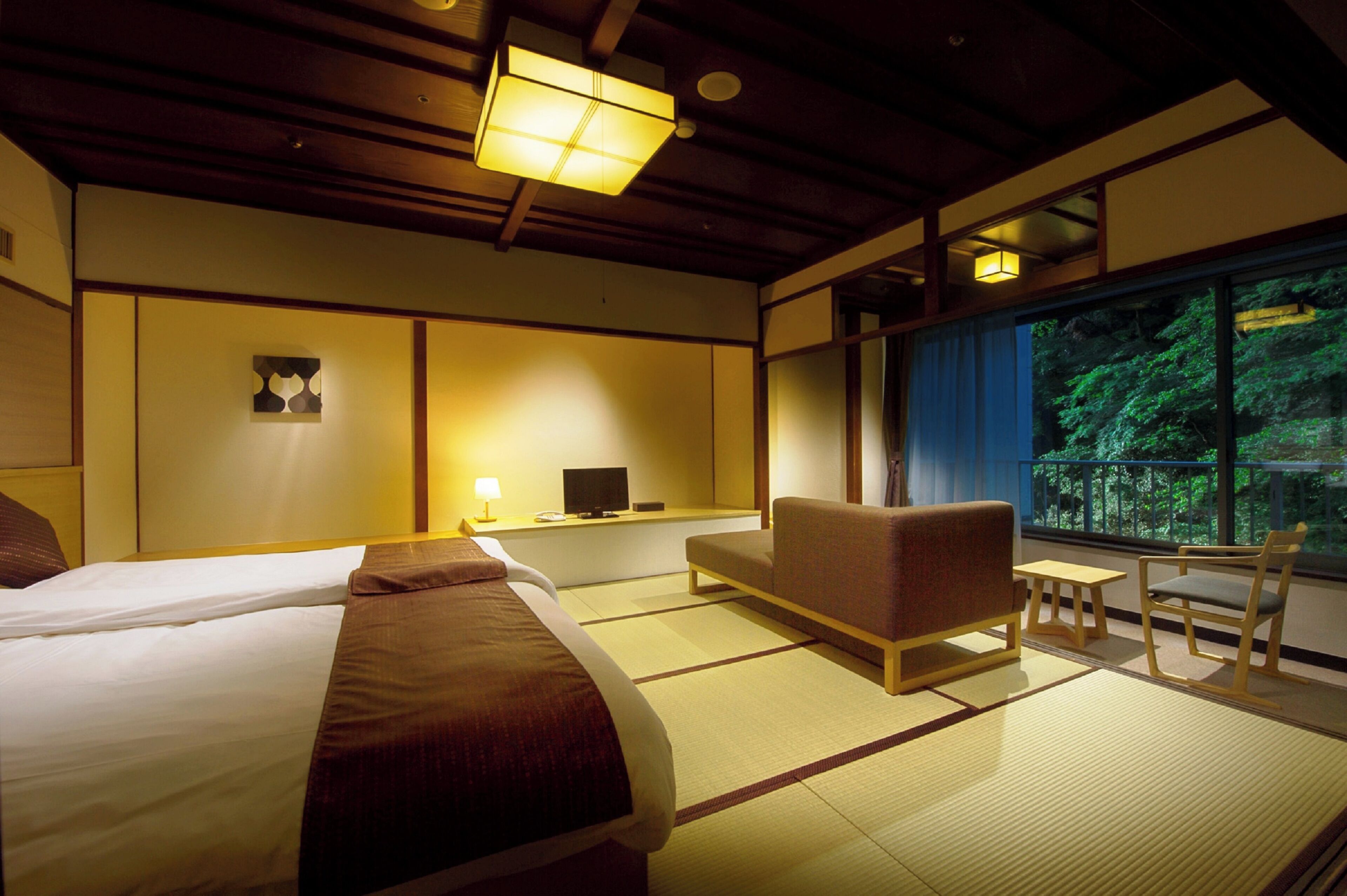 Japanese style room with low beds, Non Smoking | In-room safe