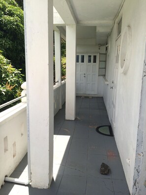 Terrace/patio - Harbour Vista Inn (Castries)
