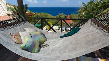 Villa | Balcony
