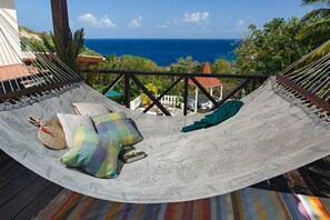 Villa | Balcony