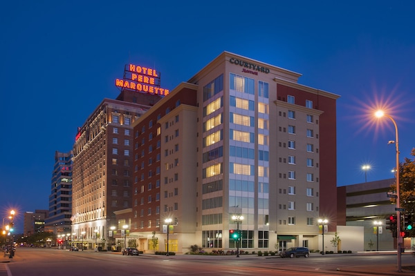Front of property – evening/night