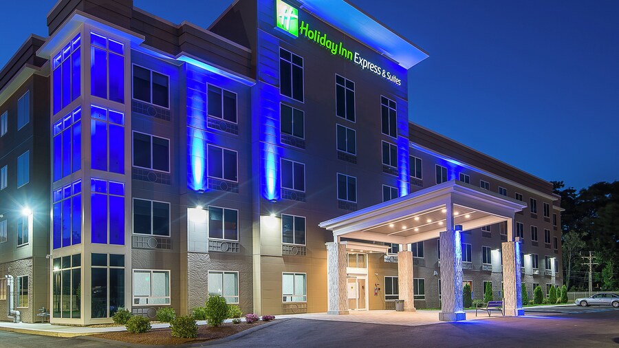 Holiday Inn Express & Suites Norwood-Boston Area by IHG