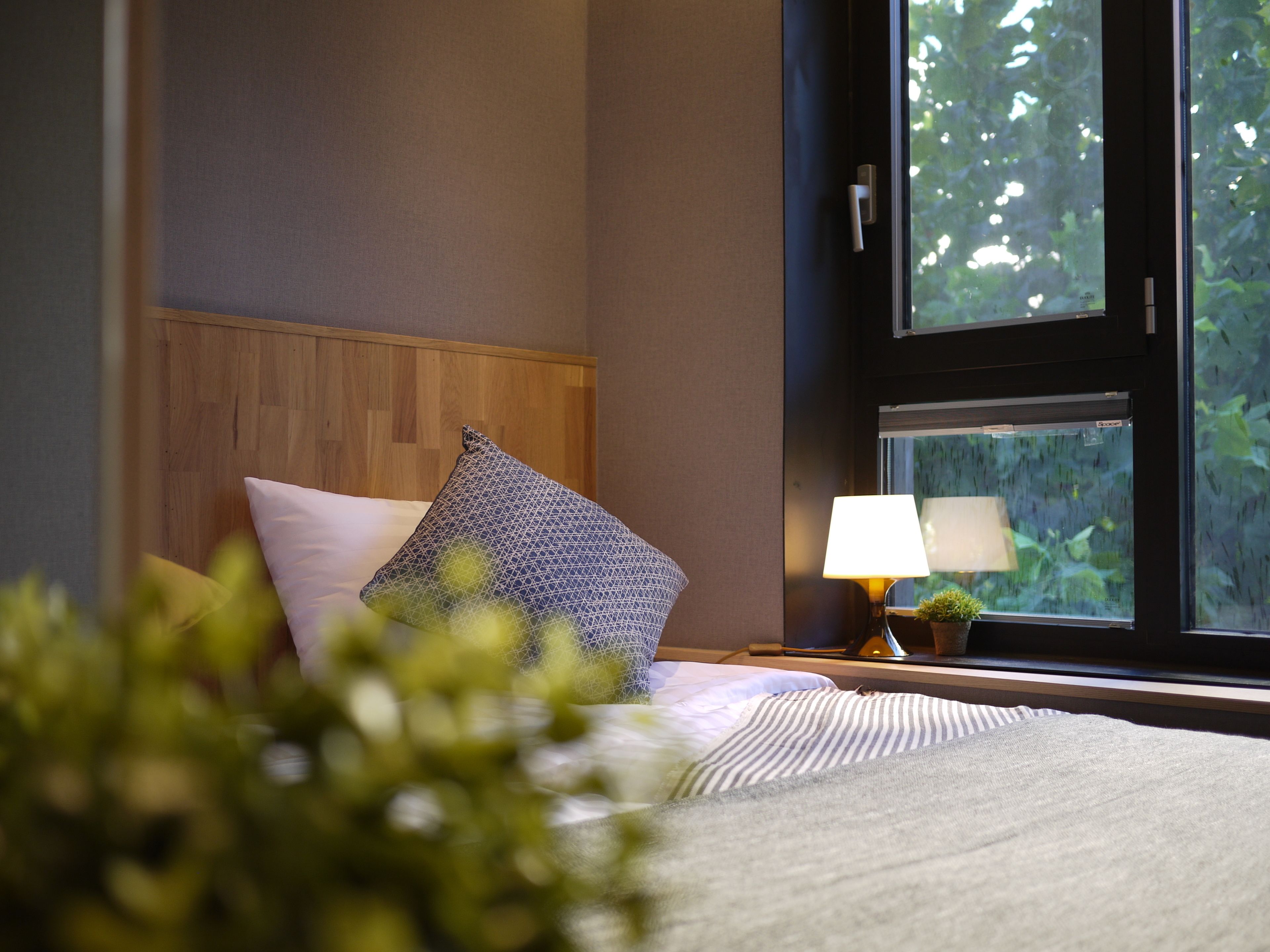 comfort twin room, 2 single beds, private bathroom | 1 bedroom, premium bedding, blackout curtains, soundproofing