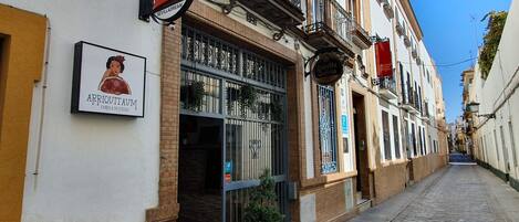 Facciata della struttura