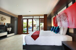 4 bedrooms, premium bedding, pillow-top beds, in-room safe