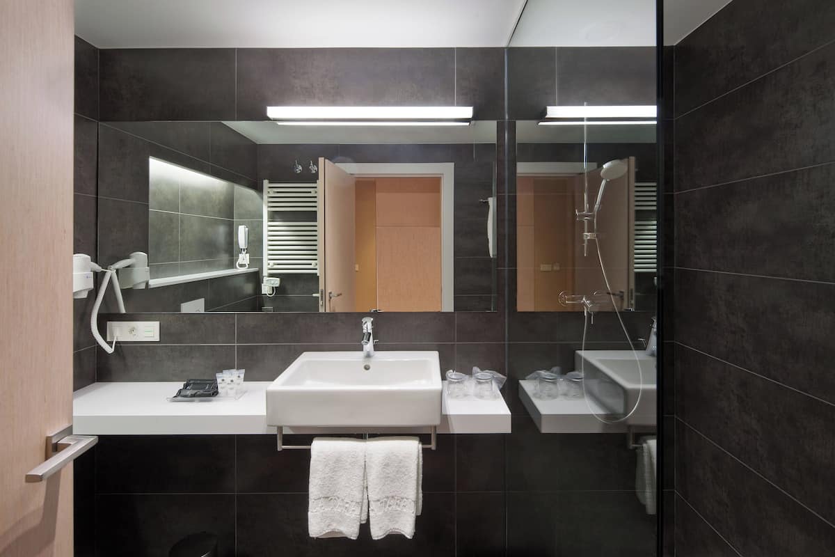 Free toiletries, hair dryer, towels, soap