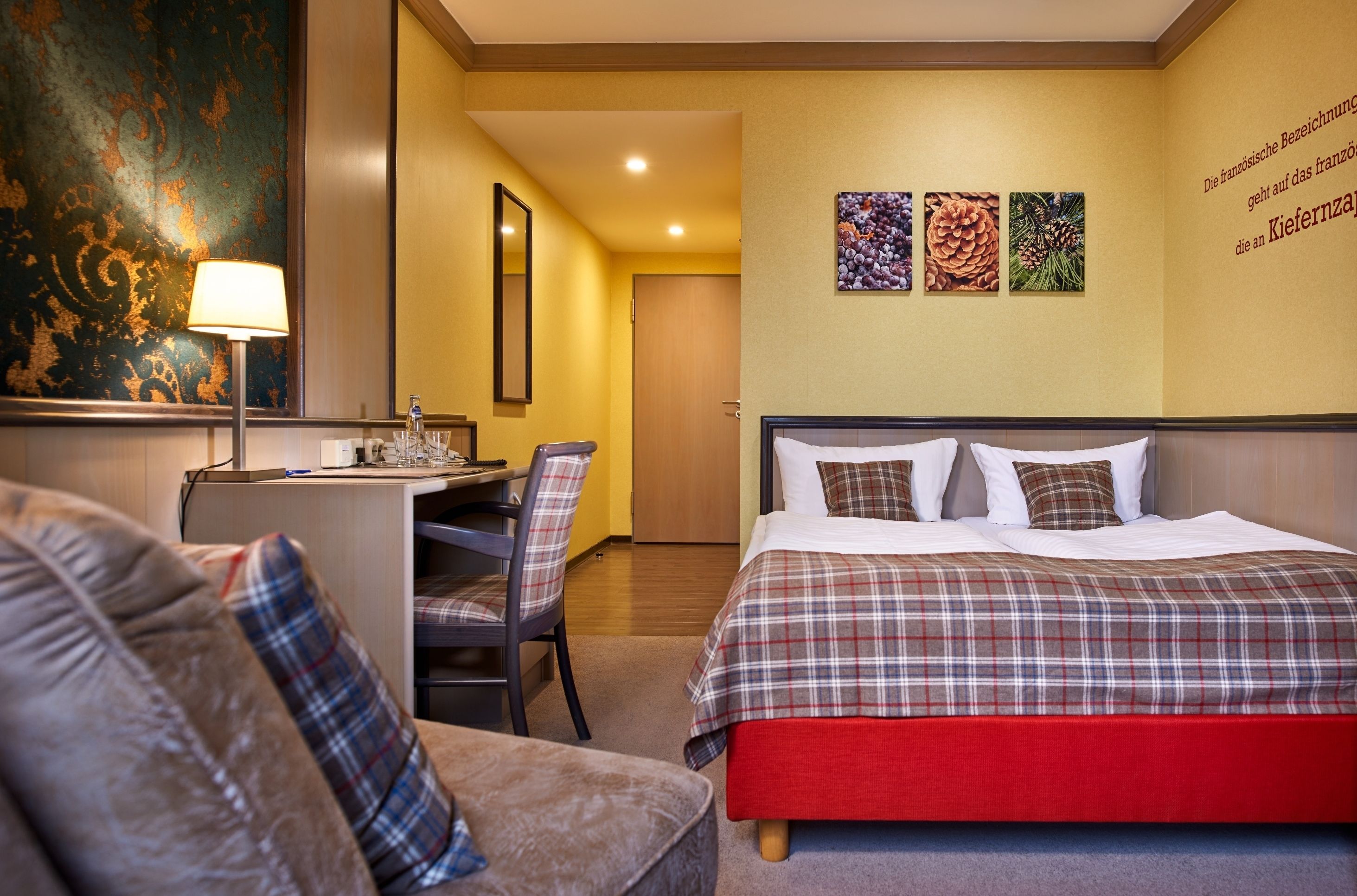 premium bedding, in-room safe, desk, free wifi