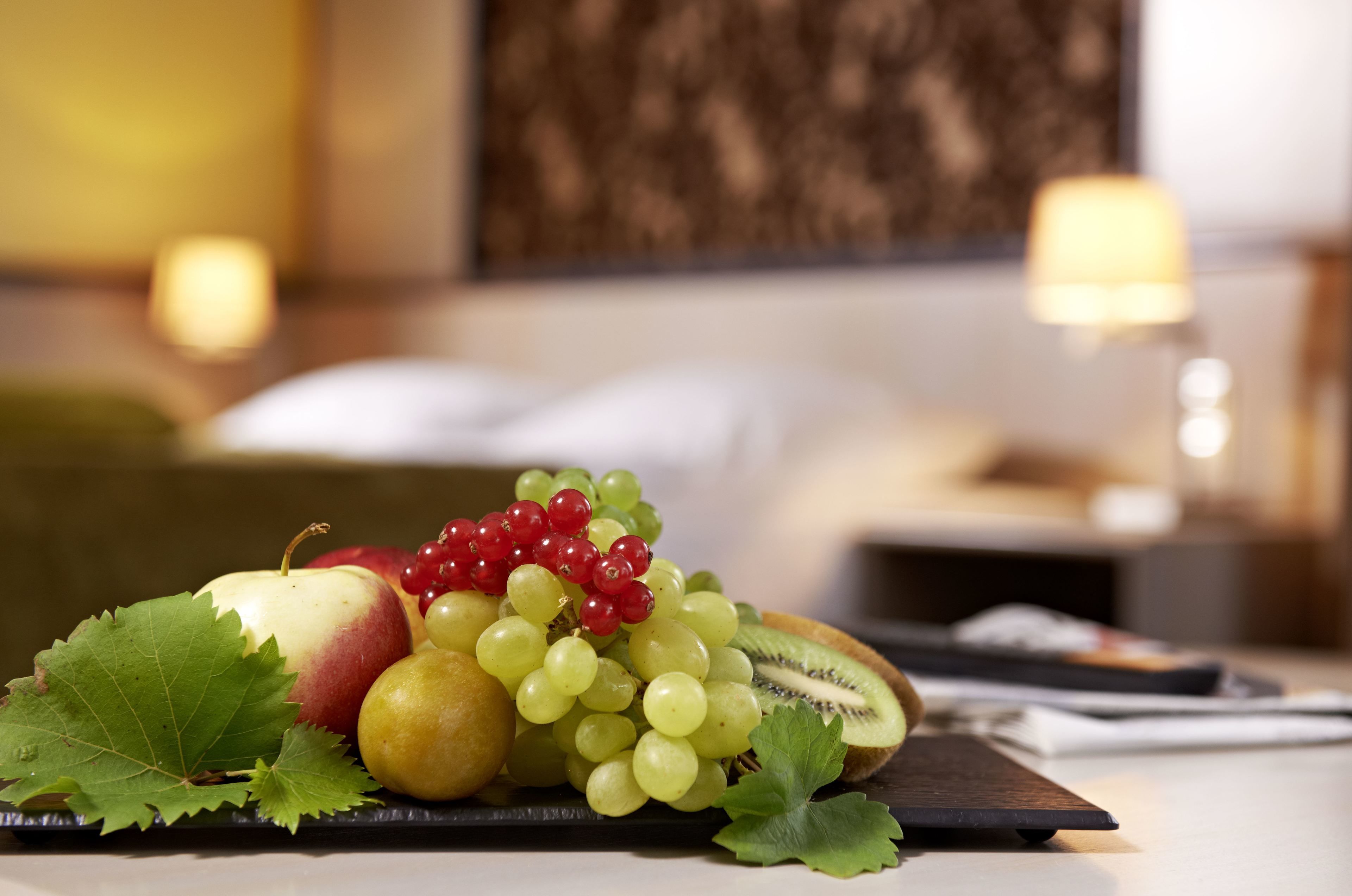 deluxe double room | room service – dining