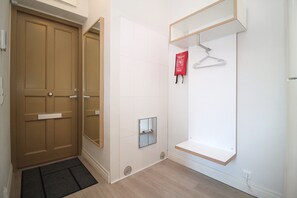 Standard Apartment | Living area | 32-inch TV with cable channels - Forenom Serviced Apartments Turku Uudenmaankatu (Turku)