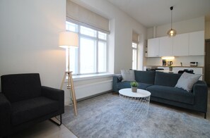 Standard Apartment | Living area | 32-inch TV with cable channels - Forenom Serviced Apartments Turku Uudenmaankatu (Turku)